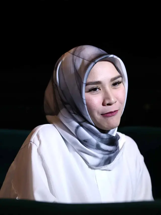 [Bintang] Zaskia Adya Mecca