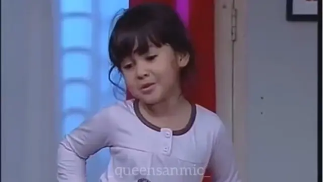 Terjun Sejak Usia Belia, Ini 6 Potret Sandrinna Michelle di Awal Karier yang Bikin Gemas