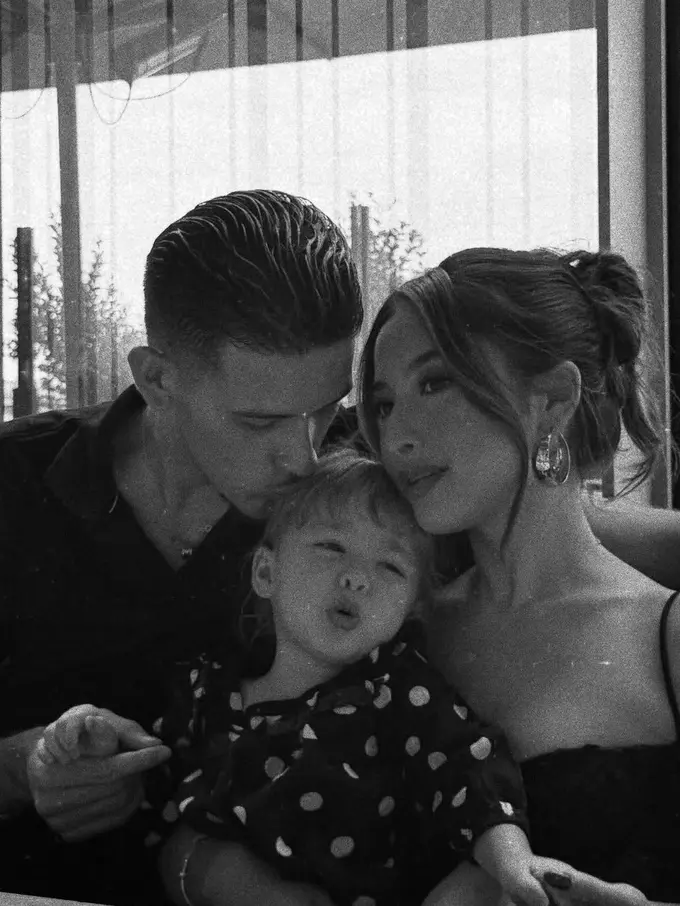 Potret Ulang Tahun Jennifer Coppen ke-24