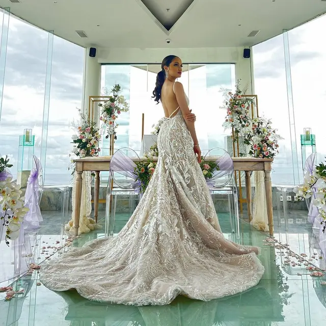 6 Potret Cinta Laura Menikah di Web Series Terbarunya, Bak Pengantin Sungguhan