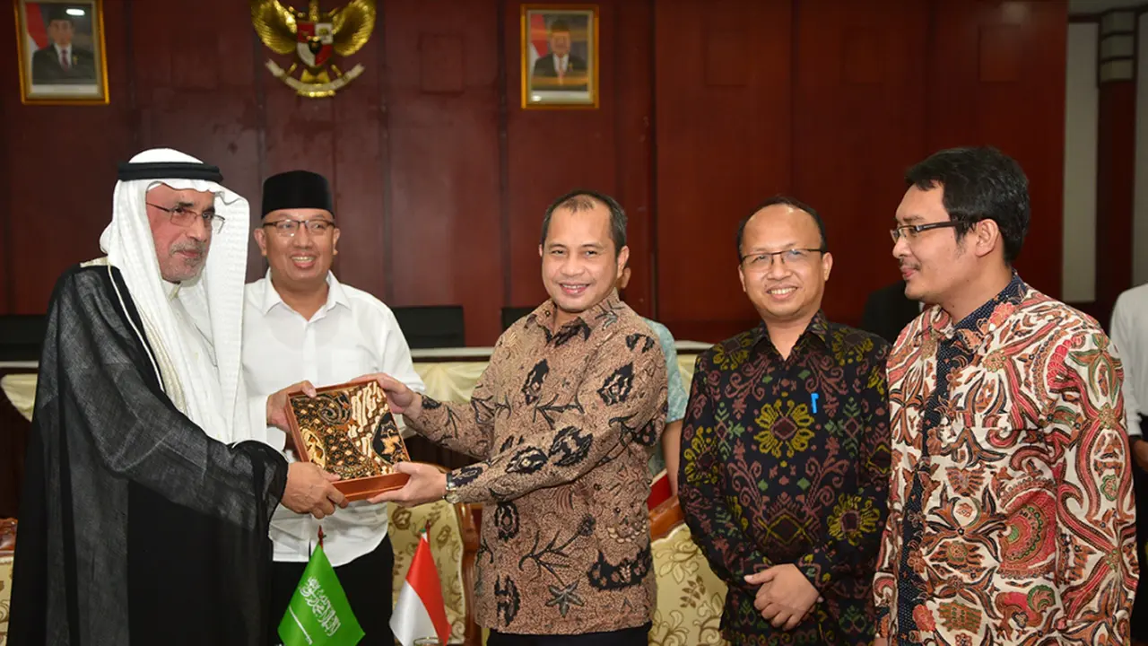 Ikut Bangun Desa, Arab Saudi Investasi di Ekonomi