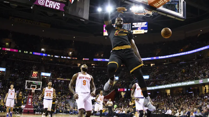 LeBron James Gemilang, Cavaliers Gasak Knicks