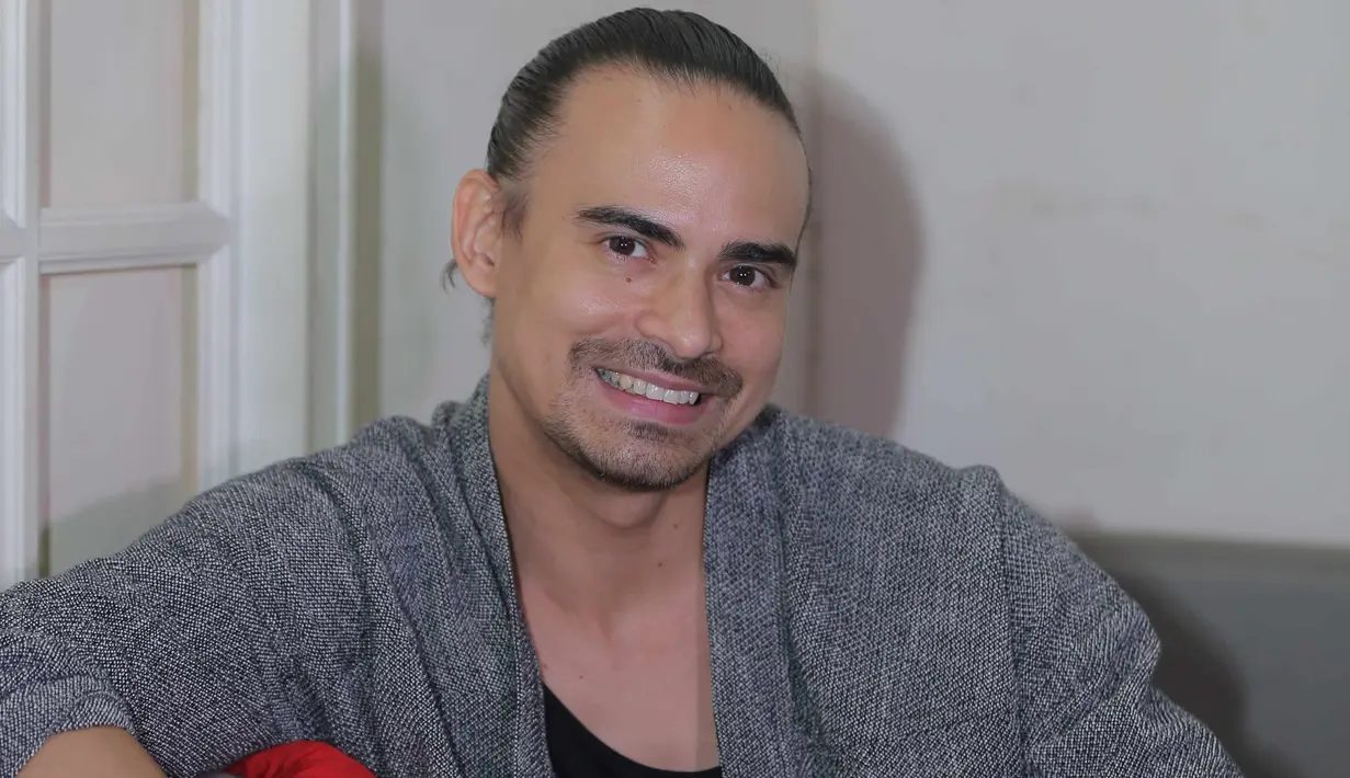 Meski ditengah kesibukannya, Ashraf mengaku kalau istrinya masih bisa menyempatkan untuk selalu berkumpul dengan keluarganya. (Andy Masela/Bintang.com)