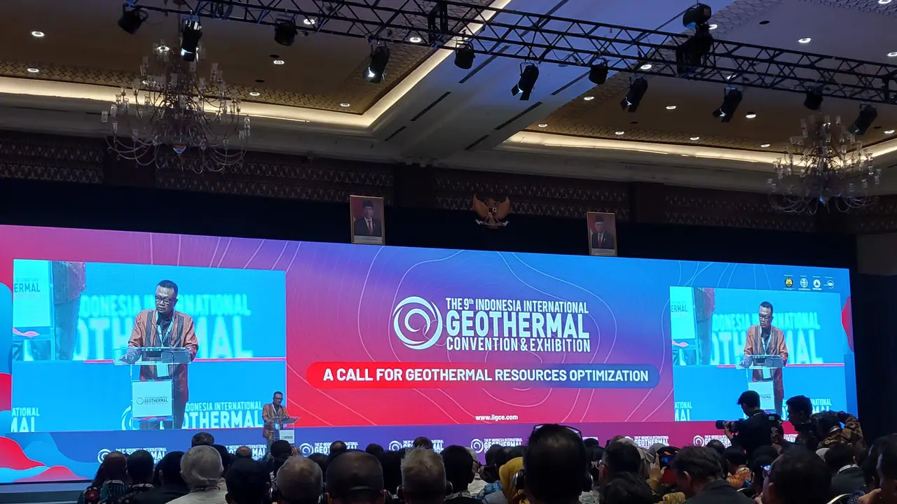 Ketua Asosiasi Panas Bumi Indonesia (API) Prijandaru Effendi dalam The 9th Indonesia International Geothermal Covention & Exhibition di JCC Senayan, Jakarta, Rabu (20/9/2023).
