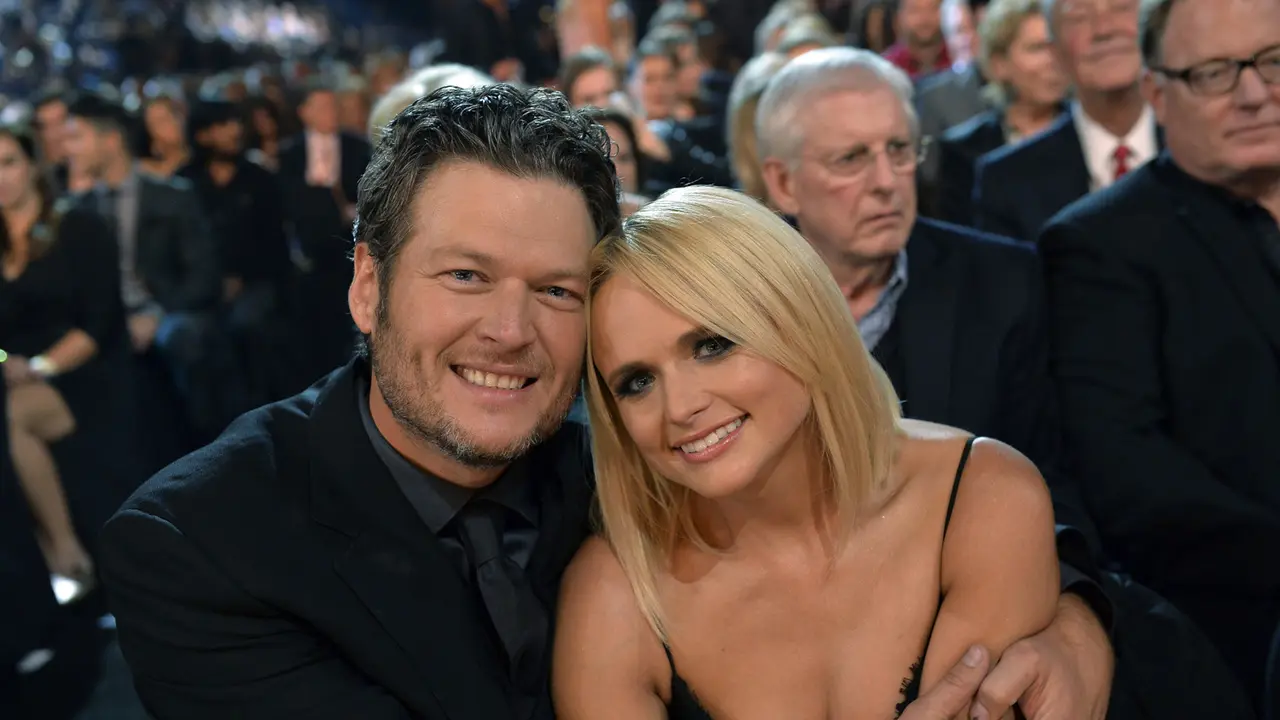 Tak Mau Memulai Keluarga, Alasan Blake Shelton Ceraikan Istri