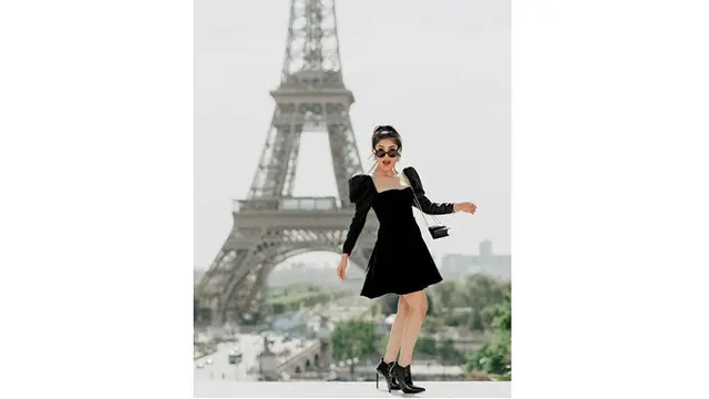 7 Potret Nindy Ayunda Saat Liburan di Paris, Tampil Kece Nan Seksi