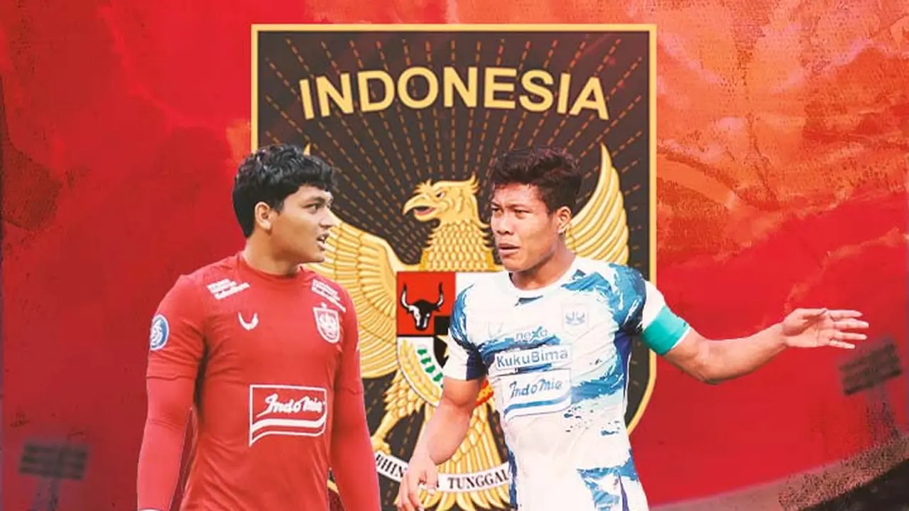 Ilustrasi - 2 Pemain PSIS Adi Satryo dan Wahyu Prasetyo dengan latar logo Timnas Indonesia