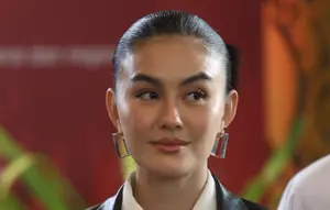 Agnez Mo dan Anggun Tampil Perdana di First Look Reacher Season 4, Jadi Ibu dan Anak