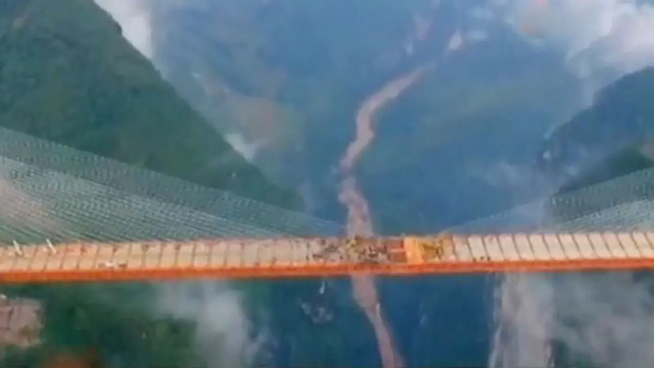 Segmen 3: Beipanjiang, Jembatan Tertinggi di Dunia 