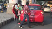 Suzuki Swift Baru Jadi Taksi Gelap Saat Akan Dikirim ke Konsumen