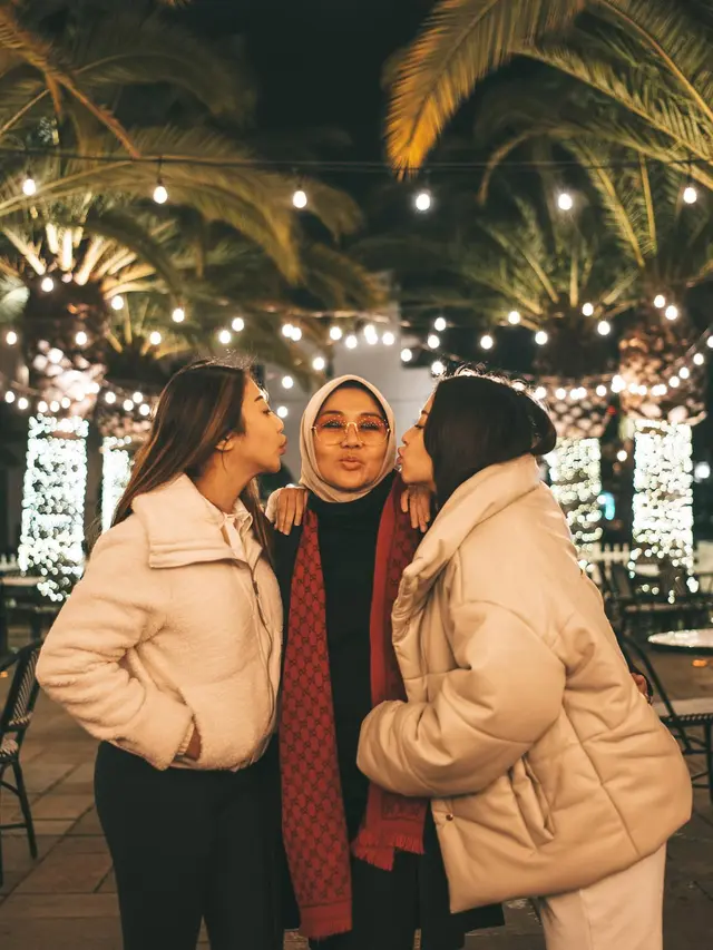 7 Potret Kebersamaan Nikita Willy dan Winona Willy yang Kompak Hamil Anak Kedua