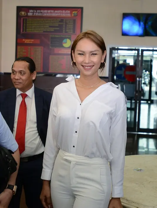 Kalina Oktarani dan Rasman Arif Nasution