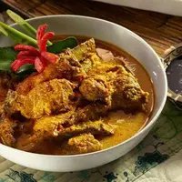 Masih punya daging kambing di dalam kulkas? Langsung bikin resep Gulai Kambing Sedap Wangi aja. (Foto: Bango.co.id)