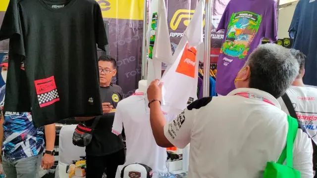 Cerita Pelaku UMKM tentang Produk Terlaris di MotoGP Mandalika