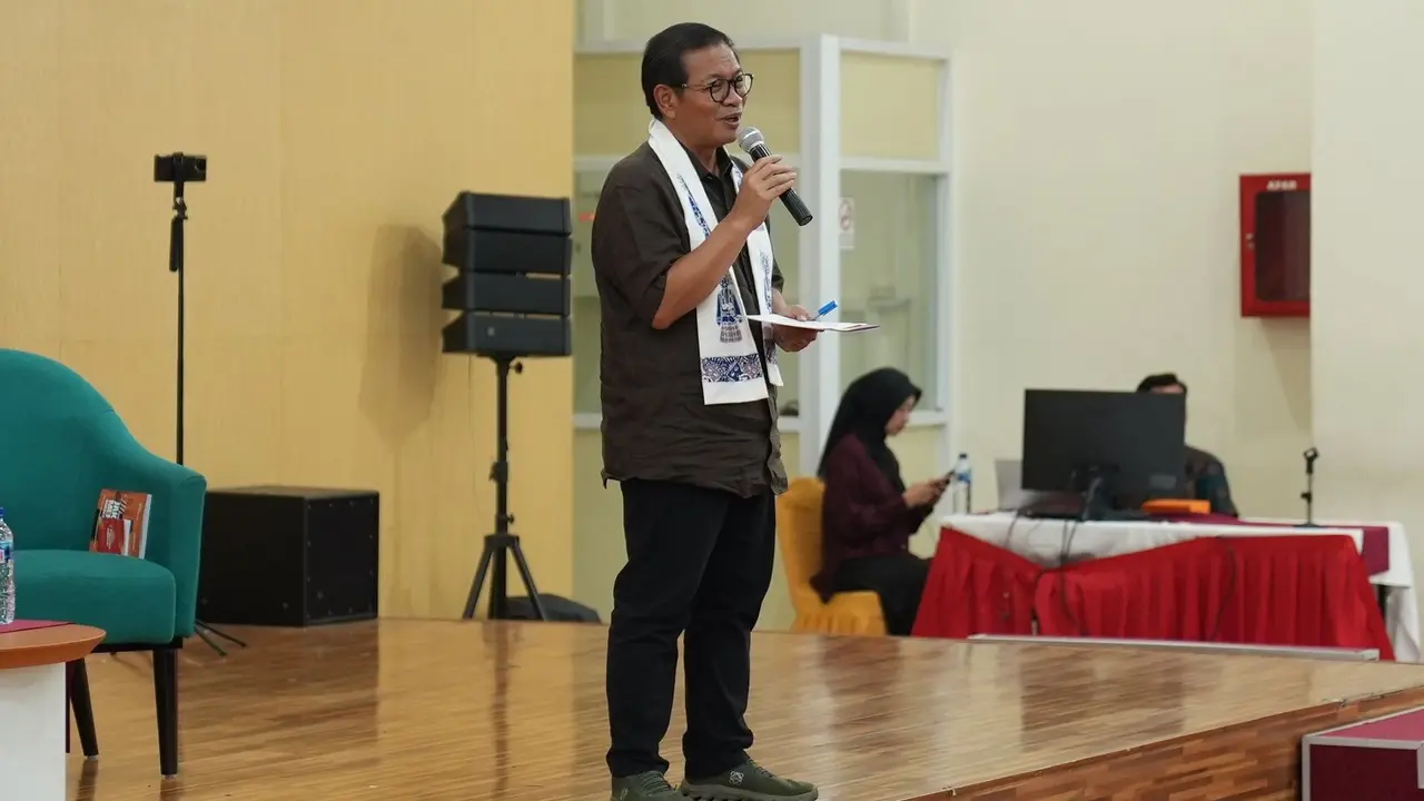 Hadir di UNJ, Pramono Ungkap Terobosan Baru Taman 24 Jam hingga Tawarkan JIS sebagai Markas Persija Jika Terpilih