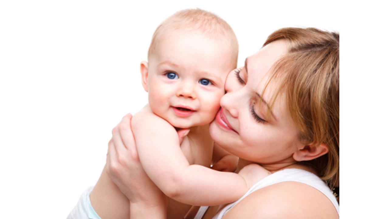 Dapatkan Kulit Wajah Selembut Kulit Bayi dengan Scrub Ini