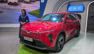 VinFast luncurkan VF MPV 7 di ajang IIMS 2026 (Liputan6/Azkal Azkia)