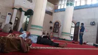 Tradisi Ibadah Tidur Siang ala Warga Makassar Selama Ramadan