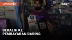 Sebagian besar transaksi di pedagang kecil pedesaan di India kini mulai beralih ke pembayaran daring yang tidak lagi mengandalkan uang tunai. Ini berkat meluasnya jaringan seluler yang menjangkau ratusan juta warga India hingga ke wilayah pedesaan. B...