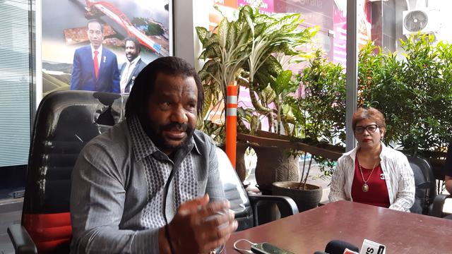 Kepala Suku Papua Lenis Kagoya