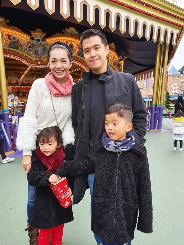 7 Selebriti ini Rayakan Natal di Luar Negeri, Ada yang Ke Betlehem