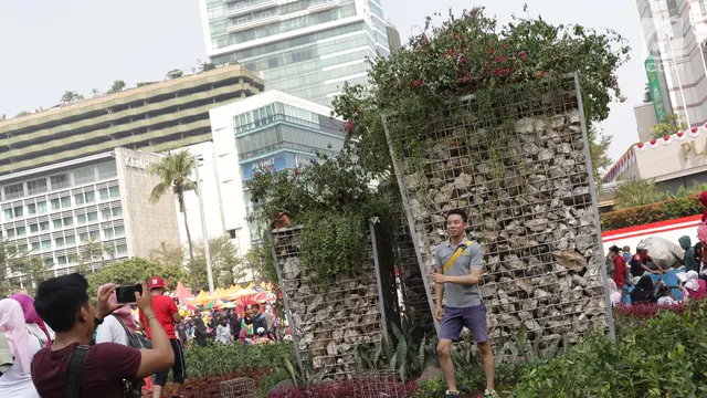 Saat CFD, Instalasi Gabion Jadi Sasaran Warga Berfoto