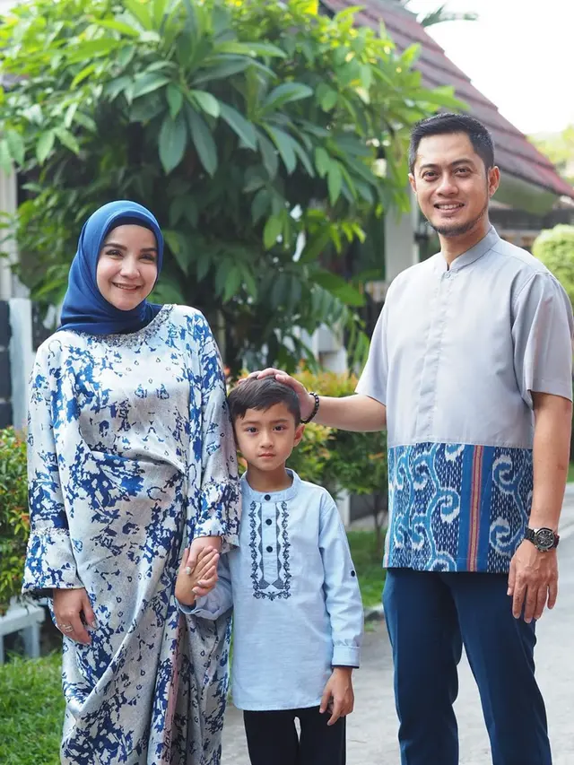 6 Potret Harmonis Keluarga Ferry Ardiansyah dan Tasya Nurmedina, Manis Banget