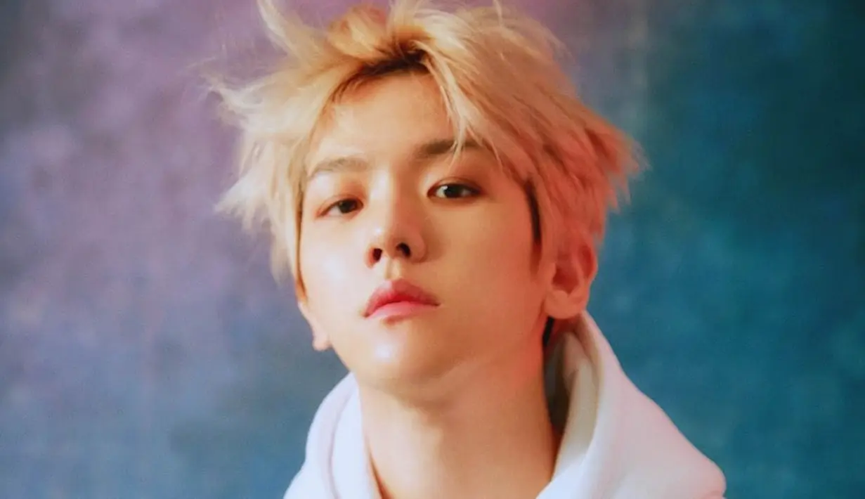 Hingga berita ini ditulis, akun Twitter milik Baekhyun yang bernama @B_hundred_Hyun sudah mempunyai 718 ribu followers. (Foto: Soompi.com)