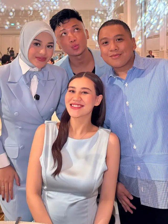 Gaya Kompak Saudara Ipar Aaliyah Massaid dan Aurel Hermansyah di acara Ashanty.