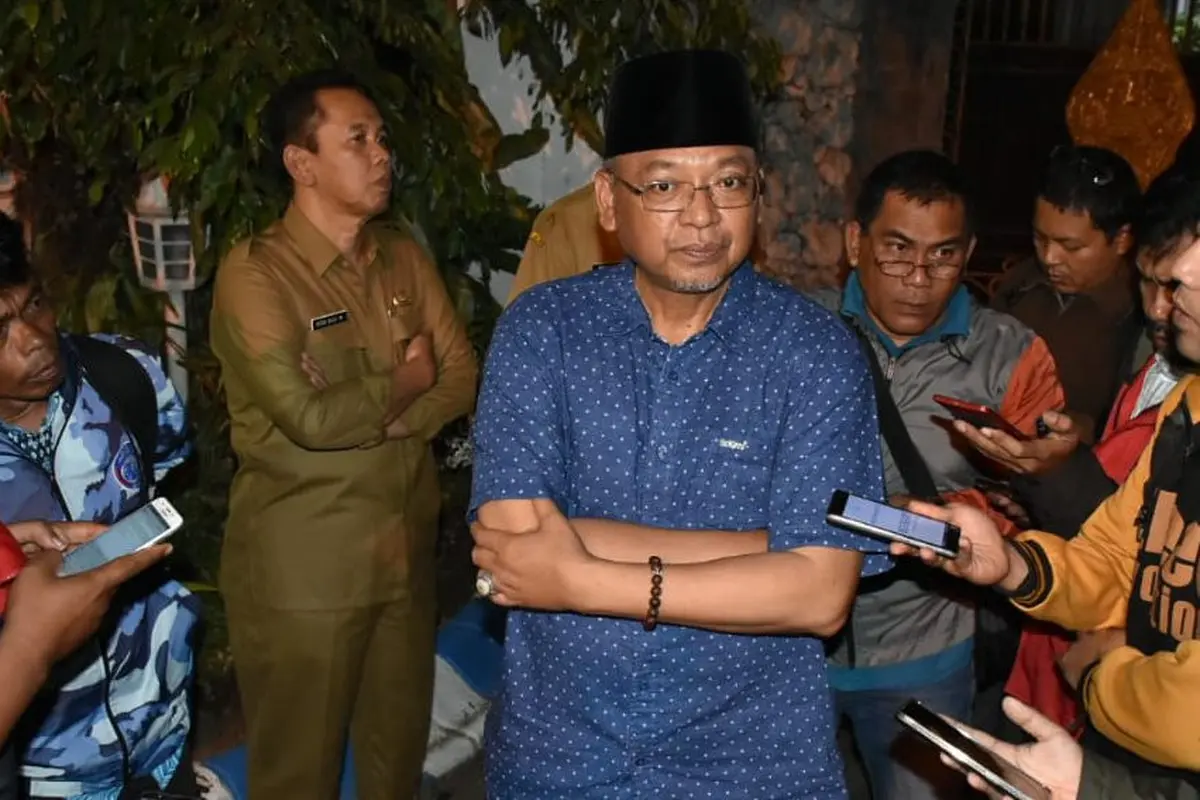 KPK Geledah Rumah Dinas dan Rumah Pribadi Bupati Malang