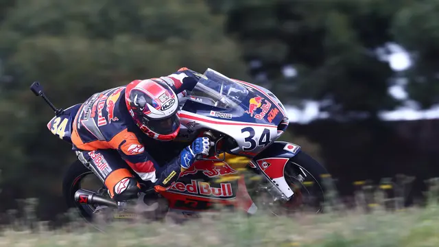 Tonton Aksi Mario Aji dalam Ajang FIM CEV Moto3 2021 di Kanal FOX Sports Eksklusif Melalui Vidio