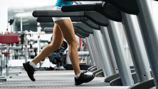 Beragam Manfaat Bila Wanita Rutin Treadmill