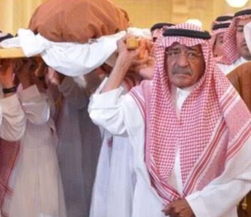 Pangeran Muqrin bin Abdulaziz, mantan putra mahkota sekaligus ayah dari almarhum Pangeran Mansour bin Murqin yang tewas dalam heli maut (Al Arabiya)