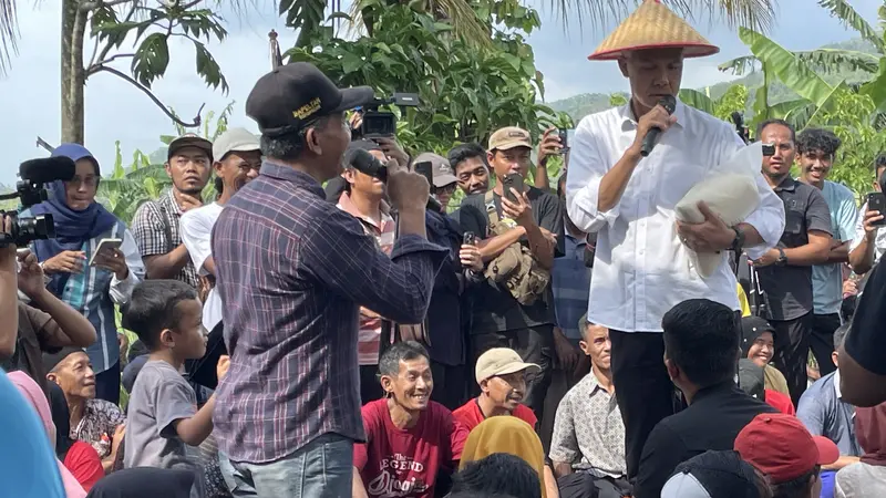 Momen Lucu Ganjar Ditagih Anak Kecil Hadiah Sepeda Saat Dialog Bareng Petani Purworejo