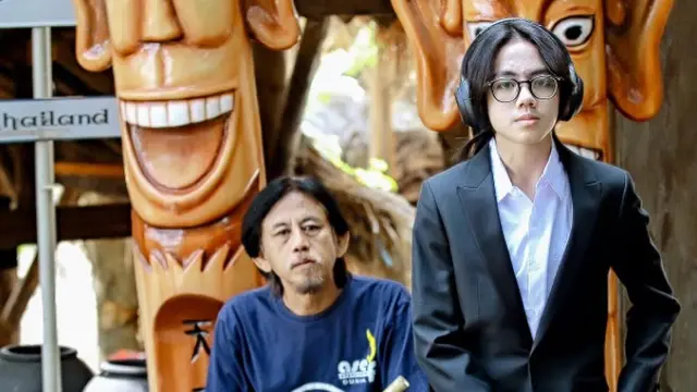 Potret Lawas Quentin dan Sang Ayah
