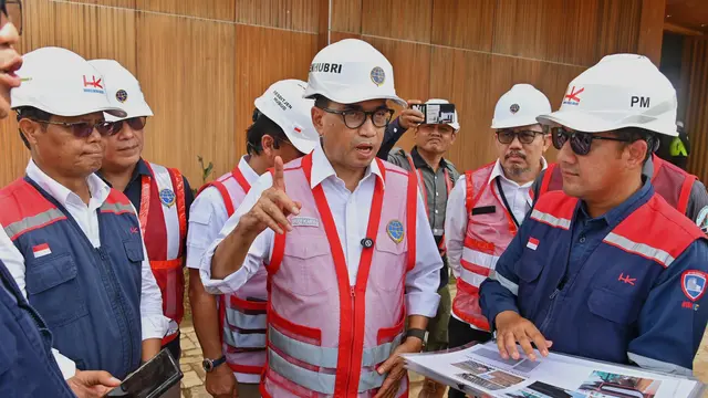 Menteri Perhubungan Budi Karya Sumadi kembali cek pembangunan Bandara IKN. (Foto: Kementerian Perhubungan)