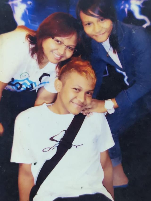 7 Potret Masa Remaja Babe Cabita, Gaya Rambutnya Bikin Pangling