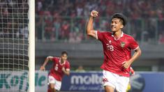Selebrasi pemain Timnas Indonesia U-19,&nbsp;Rabbani Tasnim Siddiq&nbsp;usai menjebol gawang Filipina dalam pertandingan babak penyisihan Grup A Piala AFF U-19 yang berlangsung di Stadion Patriot Candrabhaga, Bekasi, Jumat (8/7/2022). (Bola.com/Bagaskara Lazuardi)