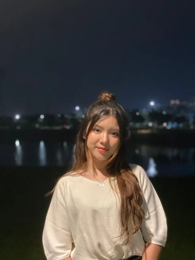 Belum Tertarik Beli Barang Brandend, Ini 5 Gaya Sederhana Tiara Andini