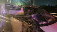 Kecelakaan Maut Toyota Vellfire Tabrak Truk di Tol Dalam Kota Jakarta, 1 Orang Tewas