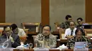 (Ki-ka) Gubernur BI,  Agus D.W. Martowardojo, Menkeu Bambang Brodjonegoro dan Menteri PPN Sofyan Djalil saat menghadiri Rapat Kerja dengan Komisi XI DPR di Kompleks Parlemen Senayan, Jakarta, Kamis (14/7). (Liputan6.com/Johan Tallo)
