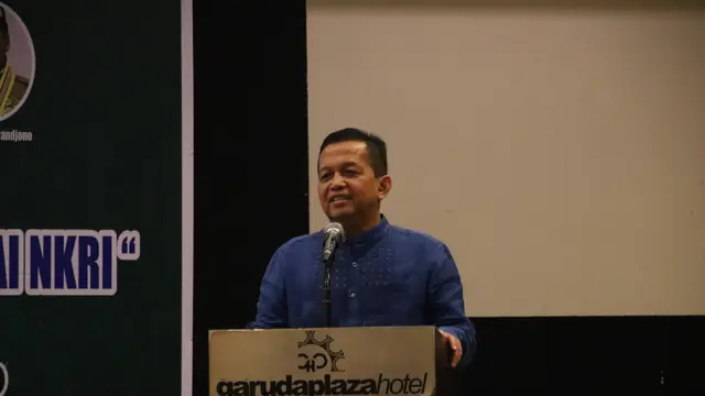 Ketua KEIN Soetrisno Bachir menyampaikan orasi ilmiahnya di acara Muzakarah Pemberdayaan Ekonomi Keumatan Dalam Bingkai NKRI di Kota Medan, Minggu (29/4/2018). (Foto: Liputan6.com/Reza Effendi)