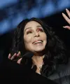Cher mendapatkan banyak ancaman pembunuhan karena sering mengkritik Donald Trump. (SAM MORRIS / GETTY IMAGES NORTH AMERICA / AFP)