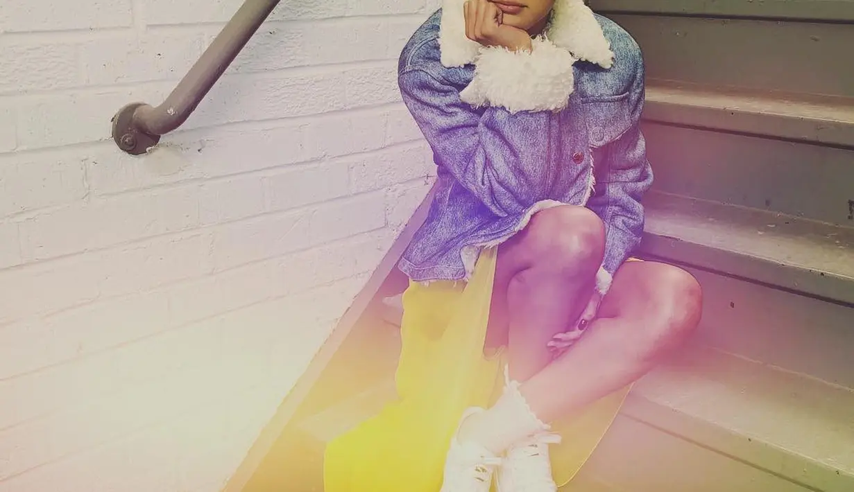 Dilansir dari Cosmopolitan, Selena magang di A21, sebuah nonprofit organization yang bergerak di bidang penghapusan perbudakan. (instagram/selenagomez)