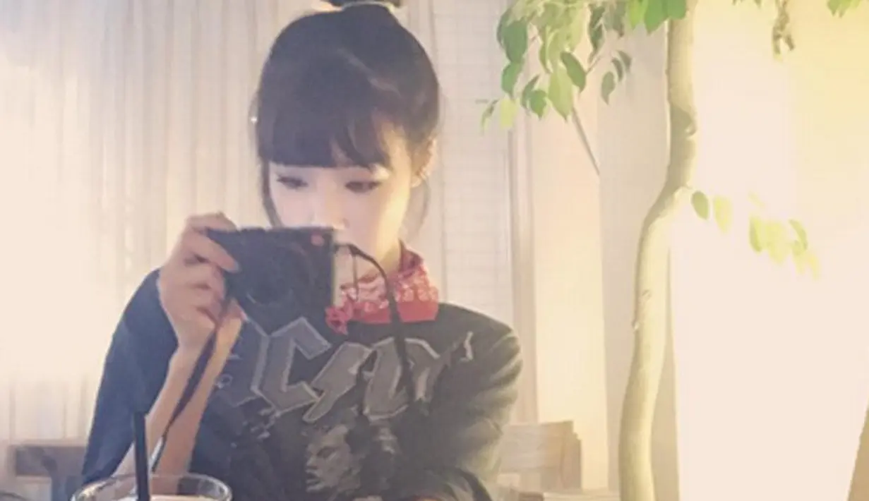 Sudah mendapat banyak kritik, Tiffany pun meminta maaf dengan sebuah tulisan tangan yang kemudian diunggah di akun instagramnya. (Instagram/xolovestephi)