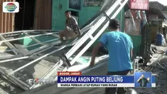 Warga kebanyakan tetap memilih bertahan di rumah masing-masing sambil melakukan perbaikan.