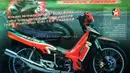 Yamaha F1ZR menjadi salah satu motor yang populer dan digemari di zamannya. Ukuran kompak layaknya motor bebek namun dengan tenaga buas dari mesin 2-taknya menjadikan ia melesat di jalanan. Saat ini ia sudah menjadi incaran kolektor sehingga harganya pun mulai merangkak naik. (Source: Instagram/@rayuaniklan)