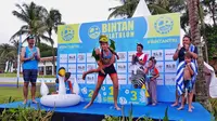 Pakai Seragam Tom &amp; Jerry, Keluarga Asal Belanda Juarai Bintan Triathlon 2019