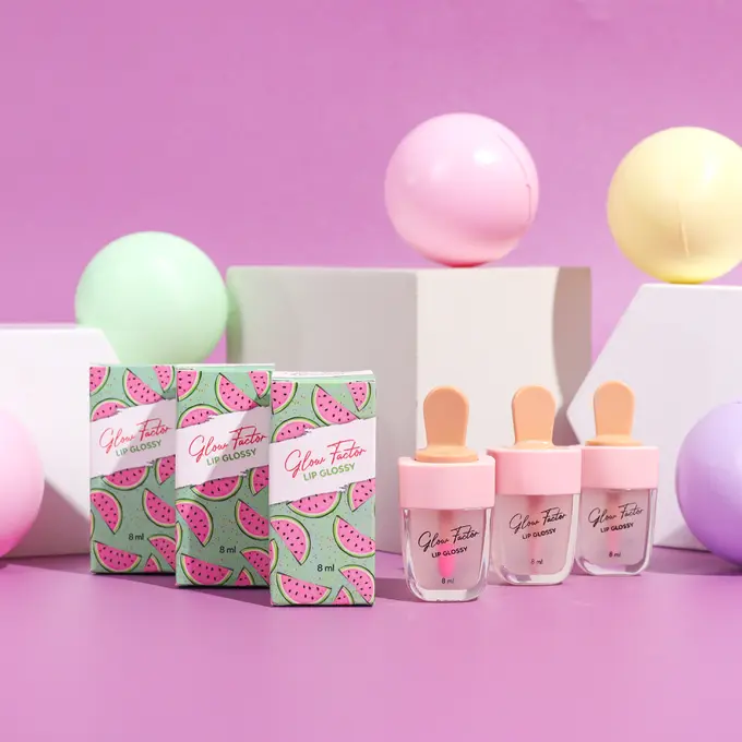 Lipstik Glossy Lokal Kini Mampu Membantu Atasi Masalah Bibir Hitam