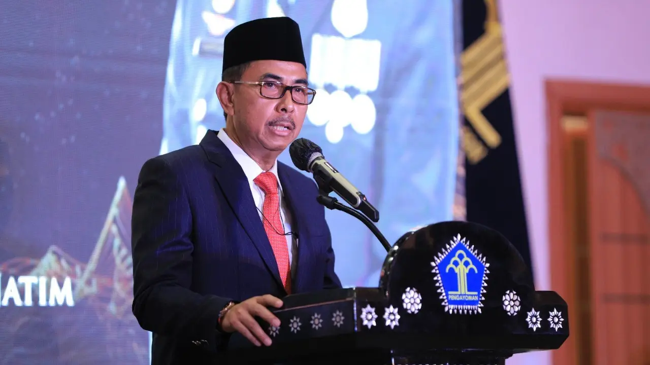 Mantan Sekretaris Dirjen Imigrasi Zaeroji kini menjabat sebagai Kepala Kantor Wilayah (Kakanwil) Kemenkumham Jawa Timur. (Dian Kurniawan/Liputan6.com)